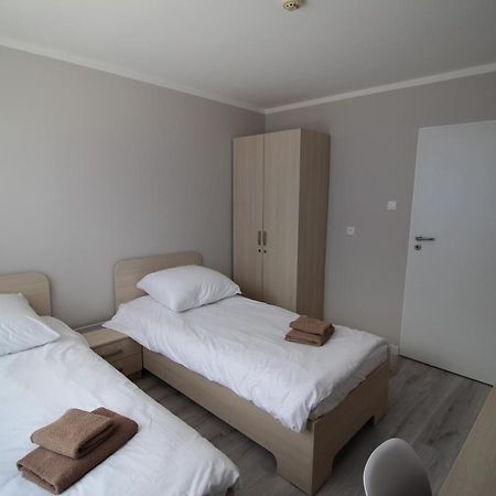 Pod Kominem Pokoje I Apartamenty Brzezie  Екстериор снимка