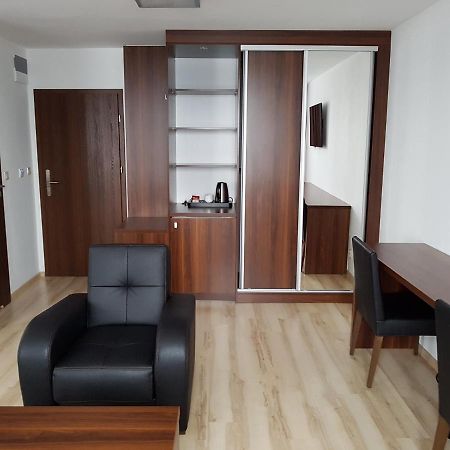 Pod Kominem Pokoje I Apartamenty Brzezie  Екстериор снимка