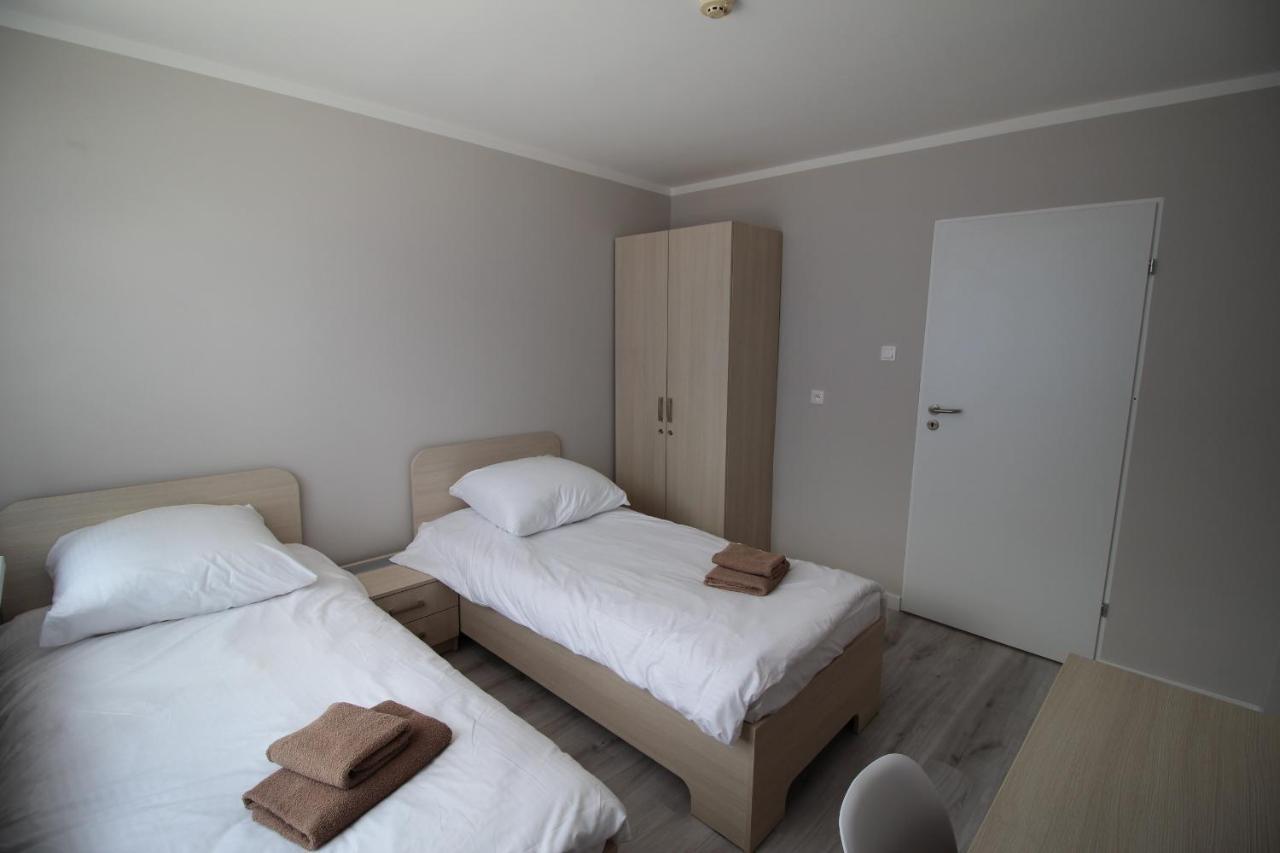 Pod Kominem Pokoje I Apartamenty Brzezie  Екстериор снимка