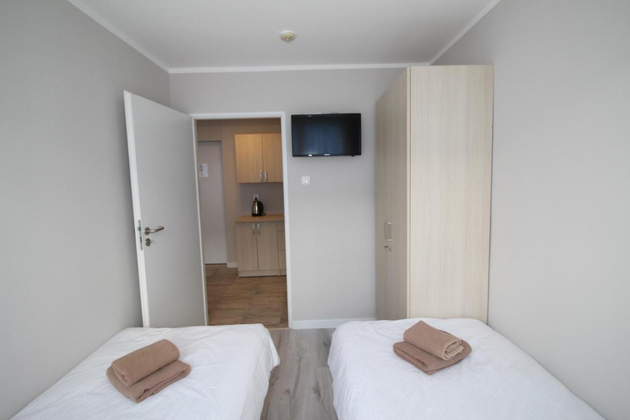 Pod Kominem Pokoje I Apartamenty Brzezie  Екстериор снимка